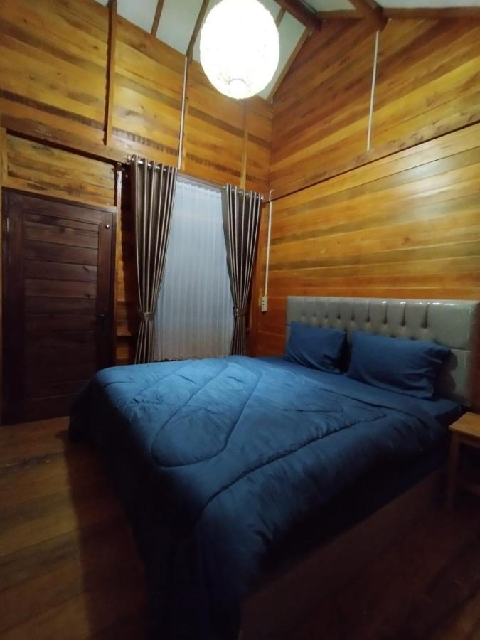 Mandalika Queen Hostel Kuta  Extérieur photo